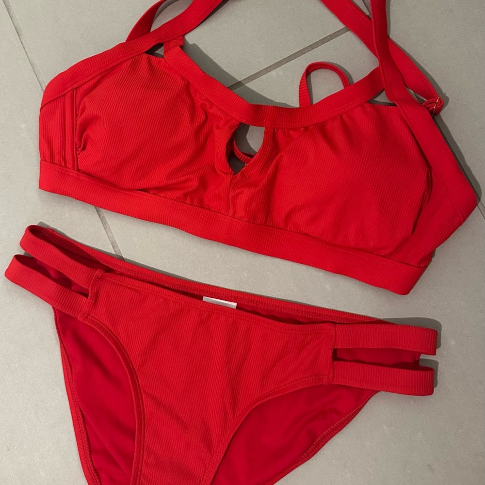 D/DD bikini set